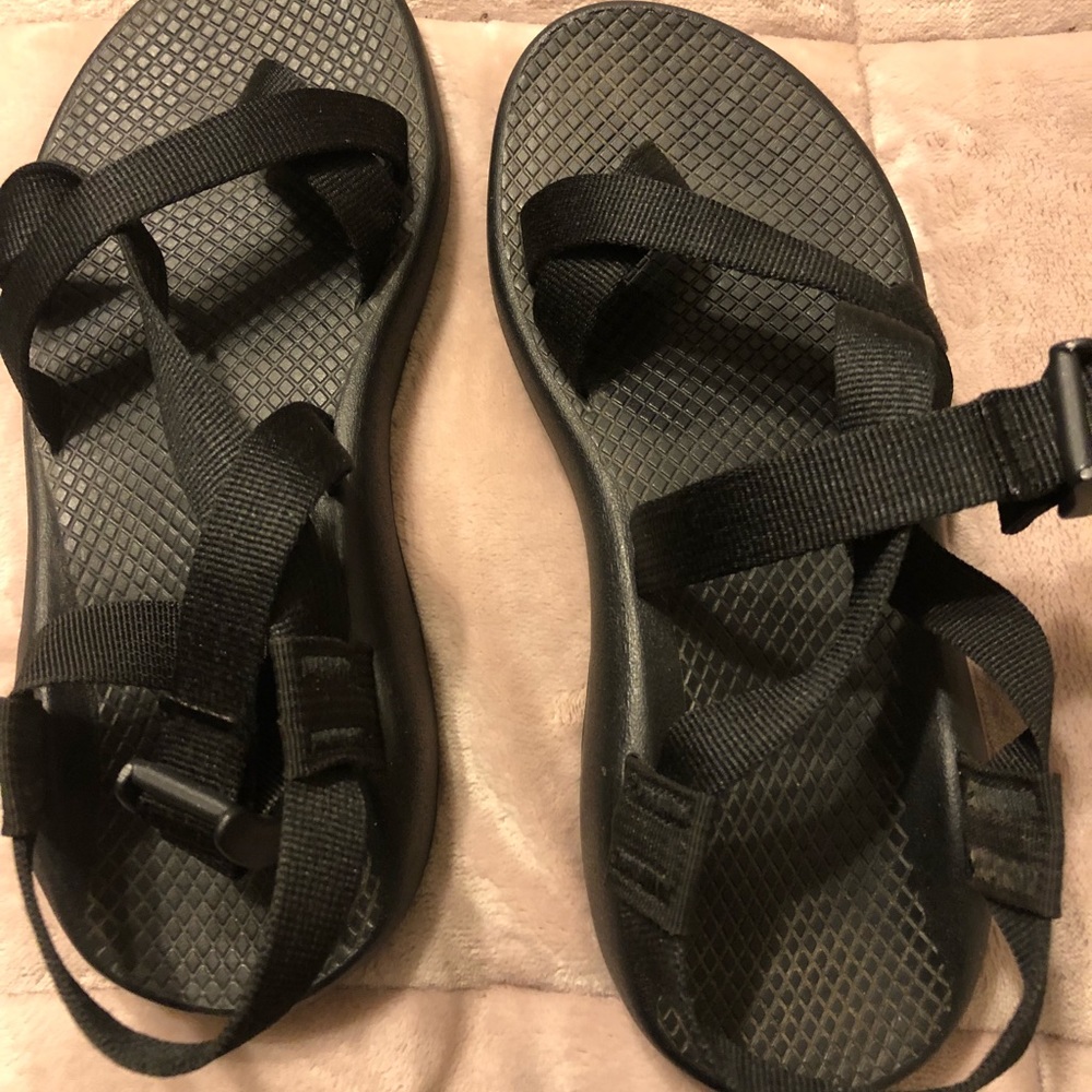Chacos black sz 8 worn maybe twice